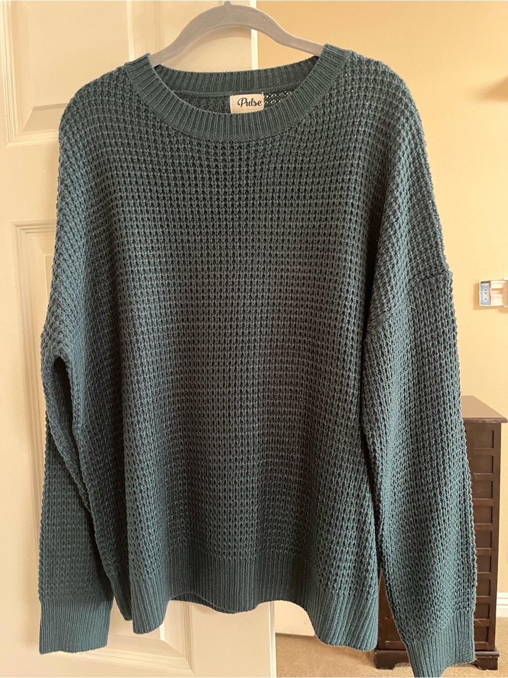 Pulse Crewneck Waffle Knit Sweater in Teal Blue Green
